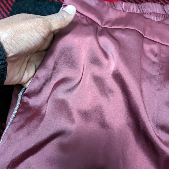 Pants - Picture 4 of 8